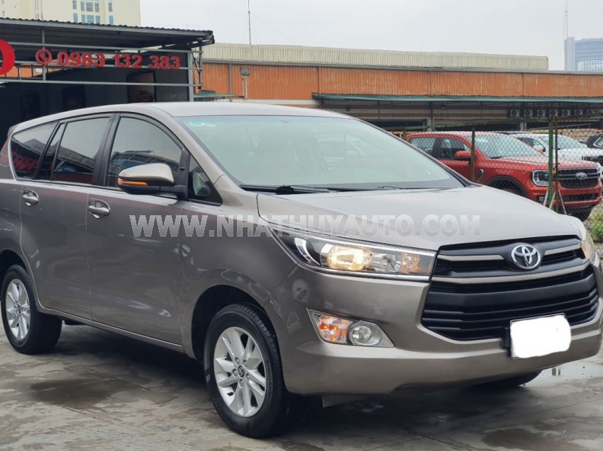 Toyota Innova 2.0E 2020