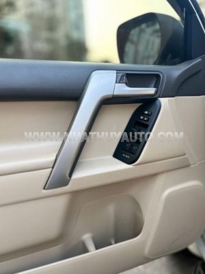 Xe Toyota Prado VX 2.7L 2018