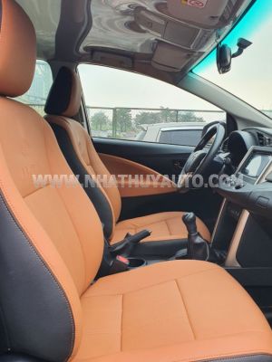 Xe Toyota Innova 2.0E 2020