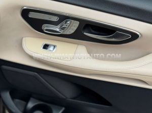 Xe Mercedes Benz V class V220d CDI 2015