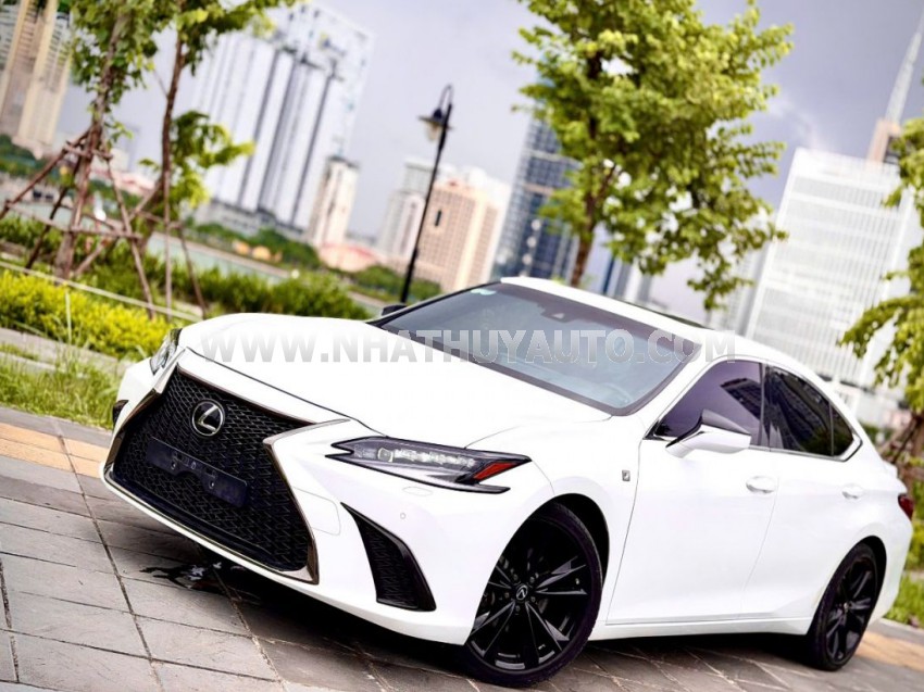 Lexus ES 250 F Sport 2022